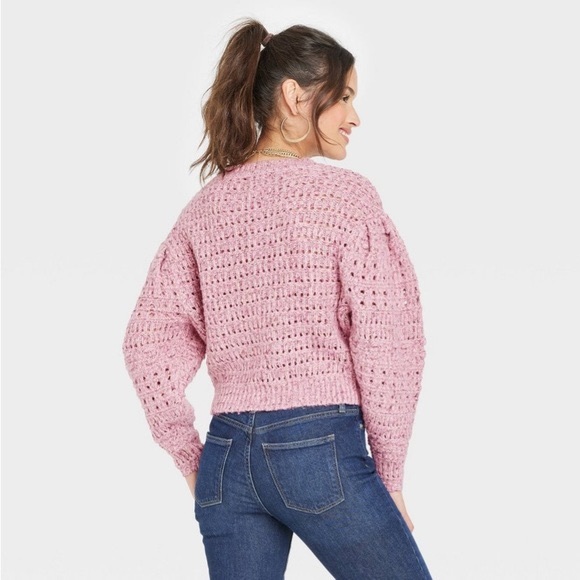 Soft Woven Pink Sweater - Picture 9 of 9